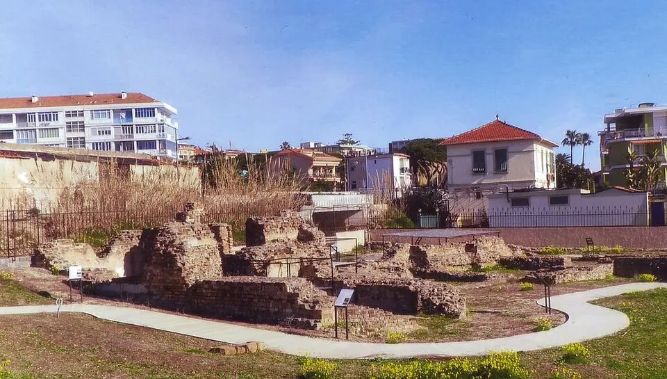Obrázek: Jose Antonio · CC BY-SA 3.0 Villa romana della Foce