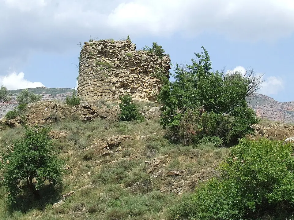 Castillo de Aramunt Torre del Moro)''