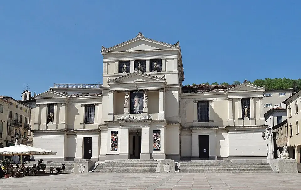 Teatro Accademia