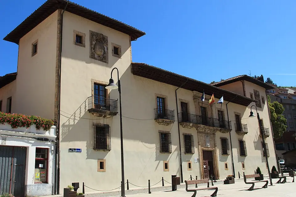 Palacio de Toreno (Cangas del Narcea)