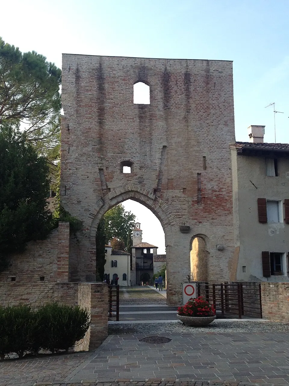 cinta muraria - torrione