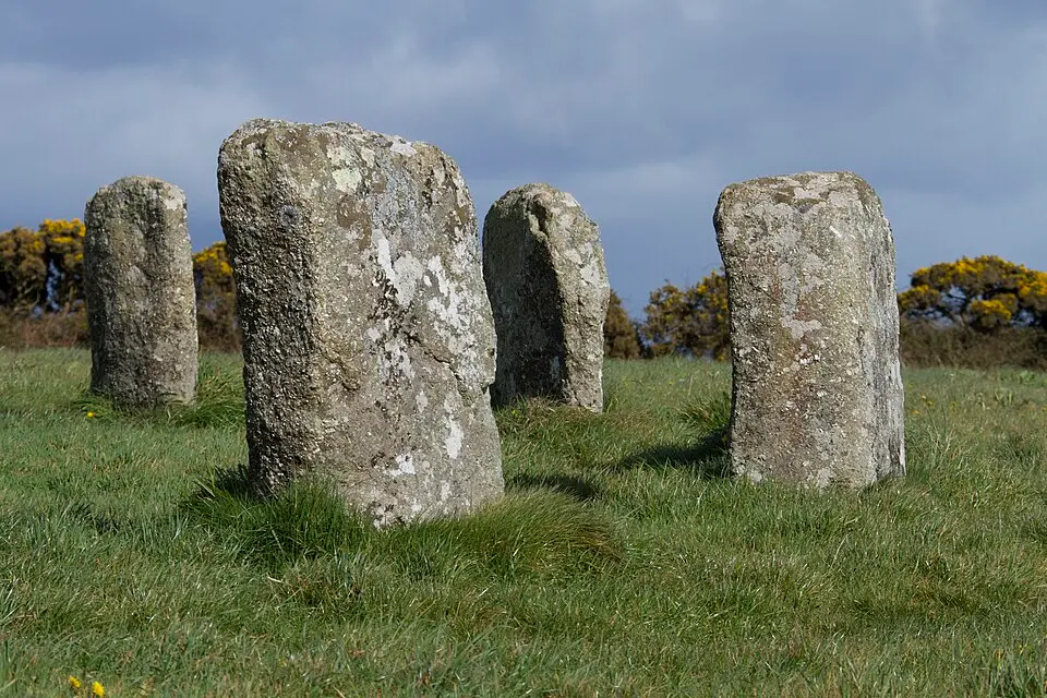 The Merry Maidens