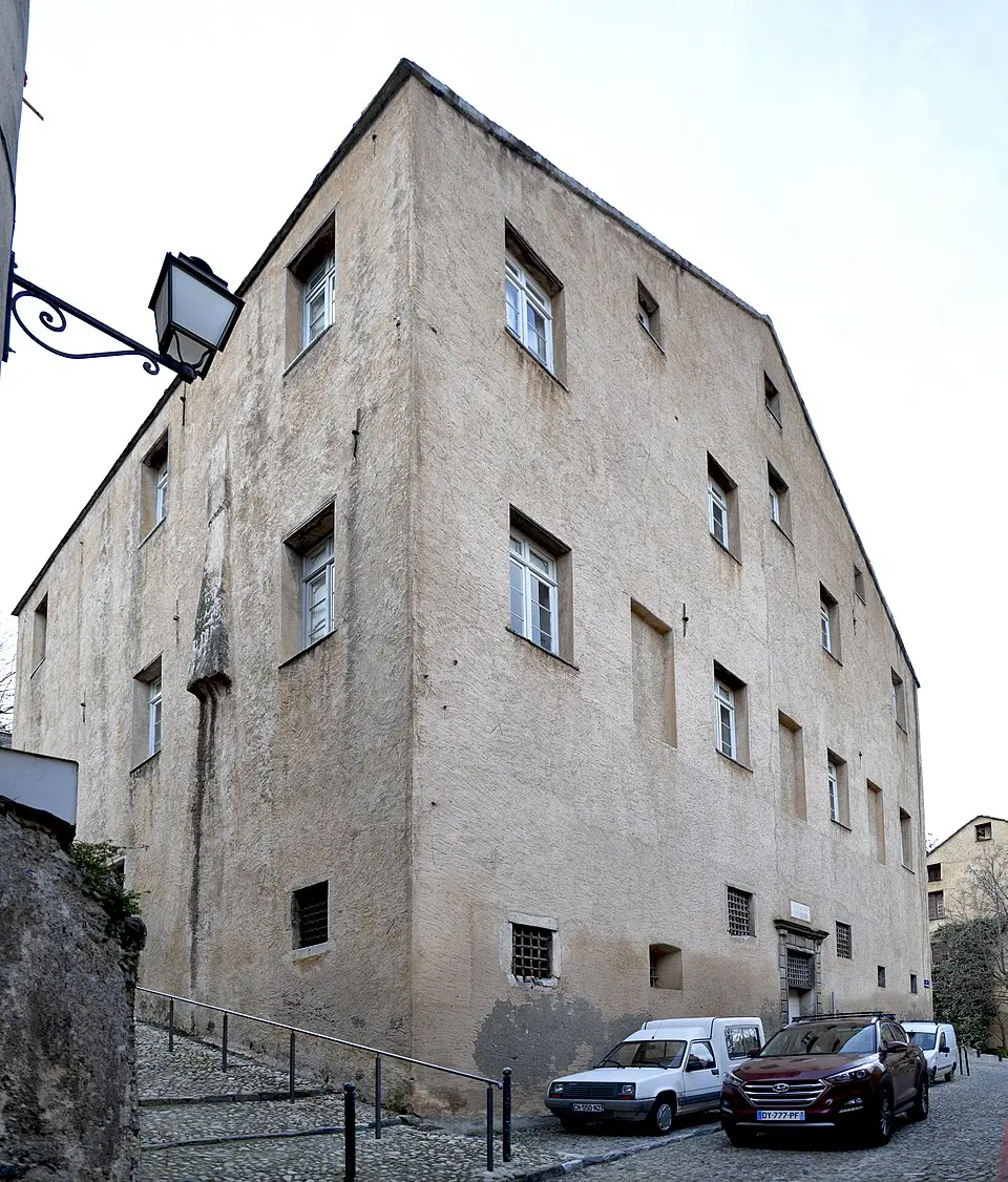 palais national de Corte