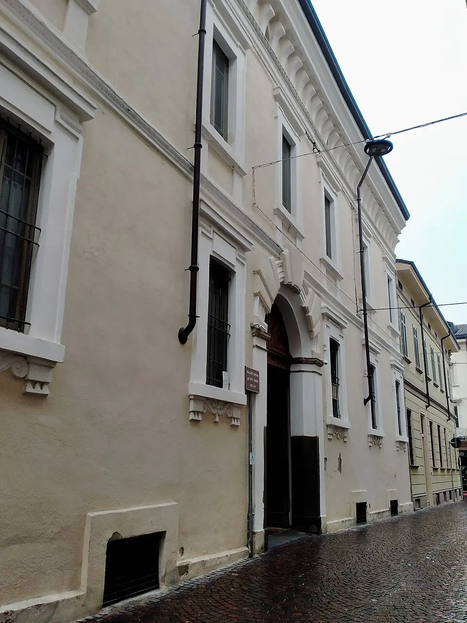 Palazzo Tinti