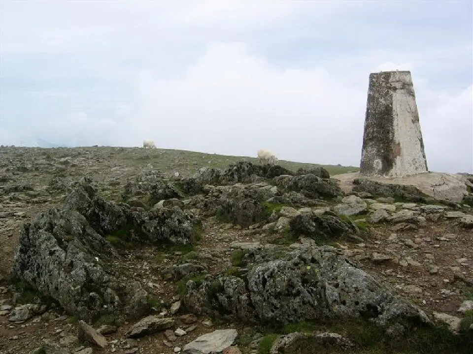 Carnedd Ugain