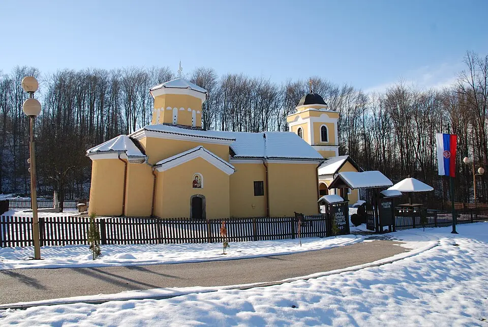 Црква Рођења Пресвете Богородице у Горачићима