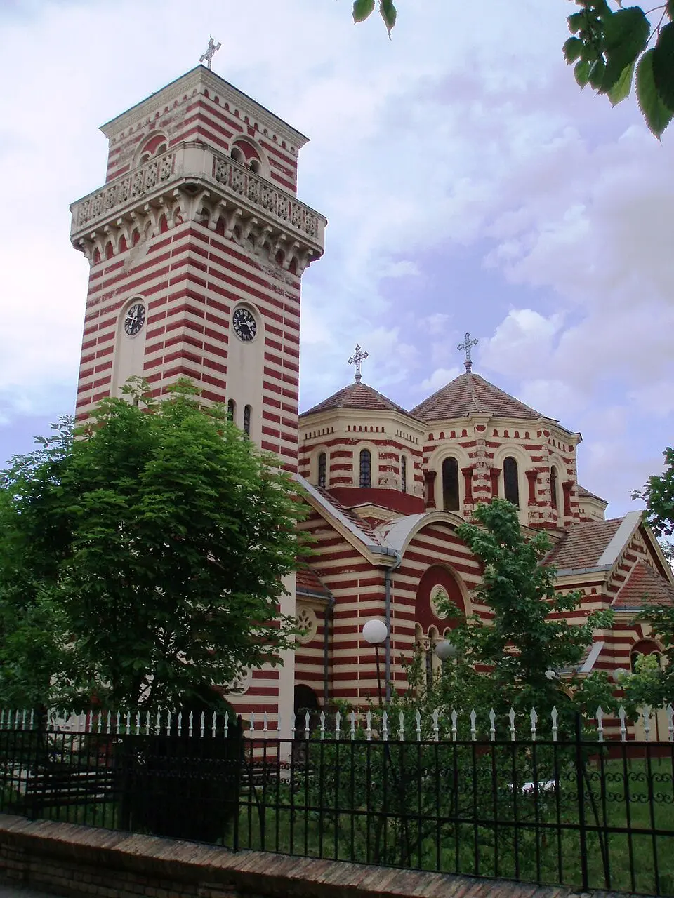 Српска православна црква Ваведења Богородице у Орловату