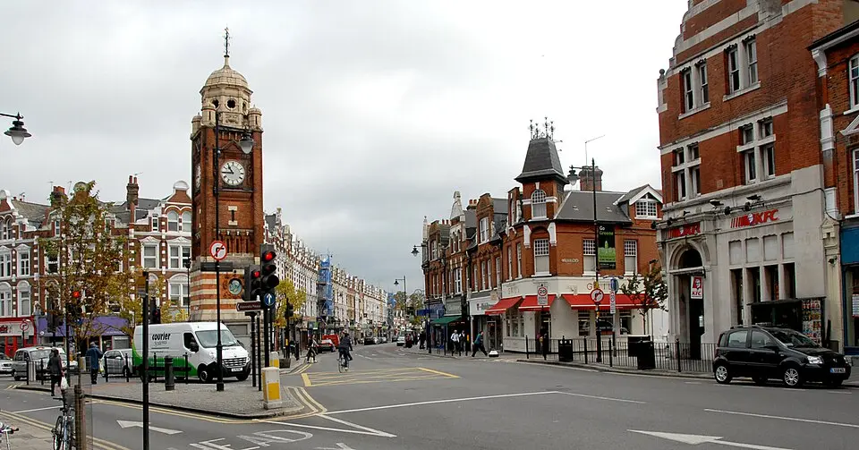 Image: HughJLF at en.wikipedia · CC BY 3.0 Crouch End