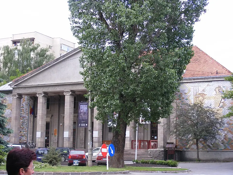 Teatrul Csíki Játékszín