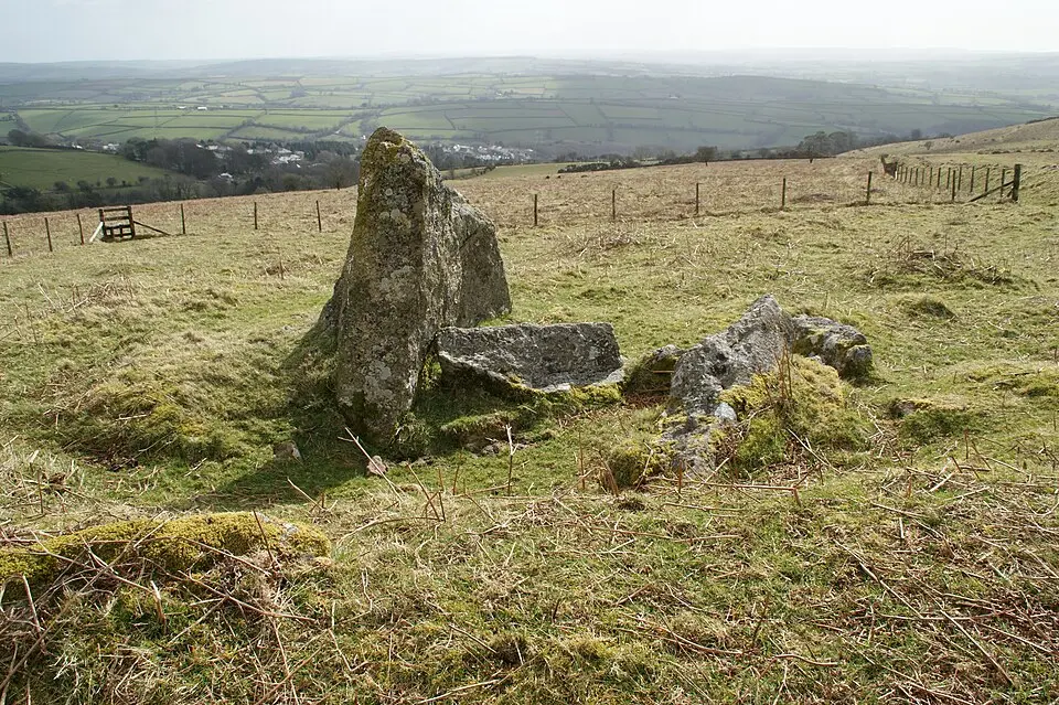 Chambered cairn in Cuckoo Ball newtake