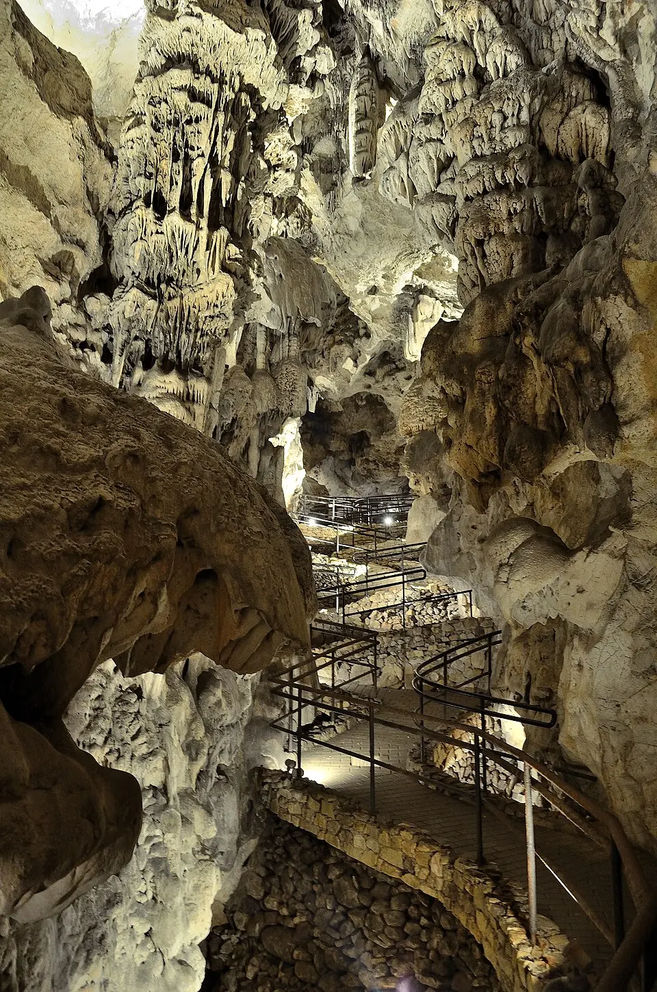 Cueva de las Ventanas