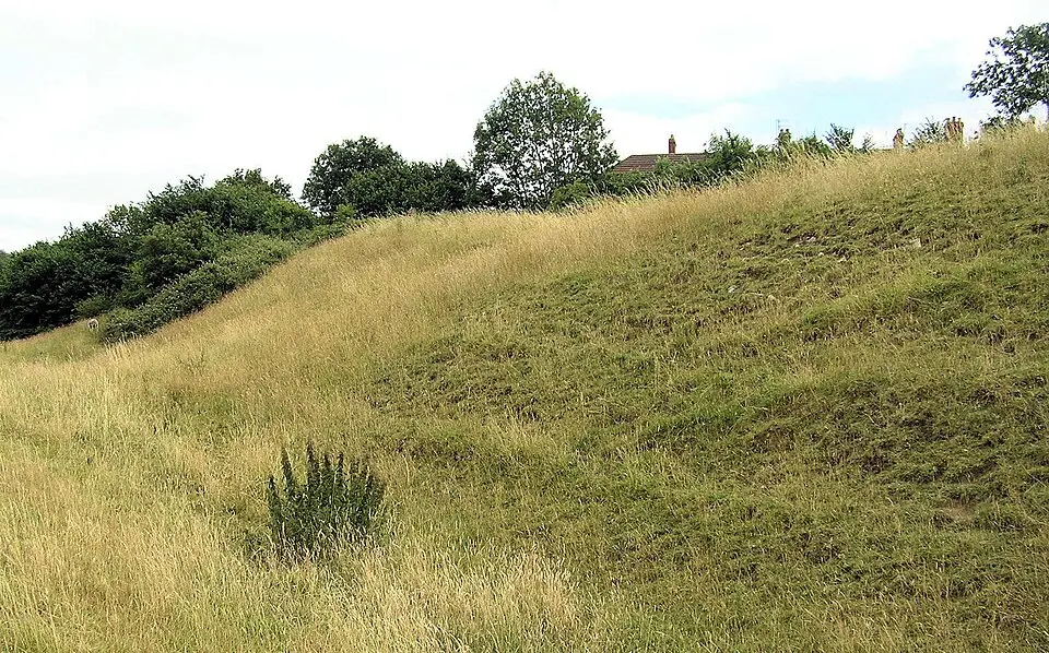 Image: Rick Crowley · CC BY-SA 2.0 Culverhay Castle