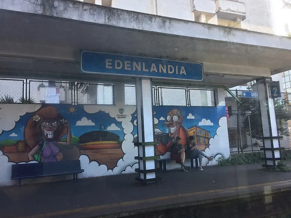 stazione di Edenlandia