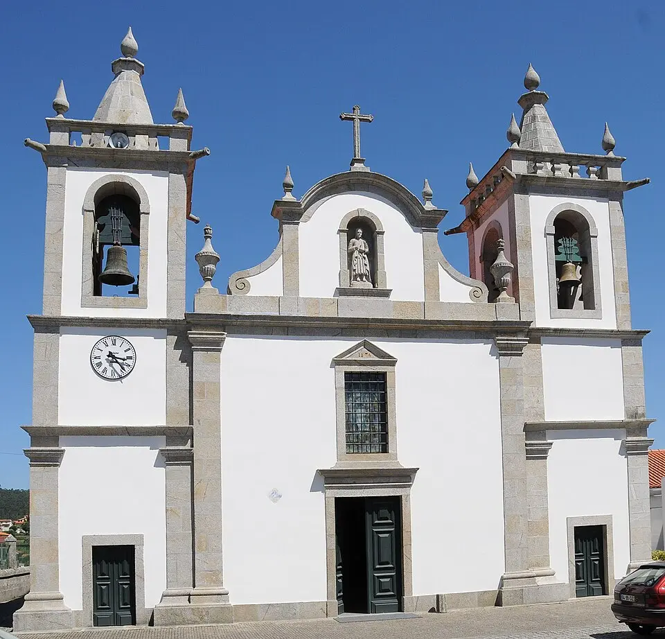 Palmeira de Faro e Curvos