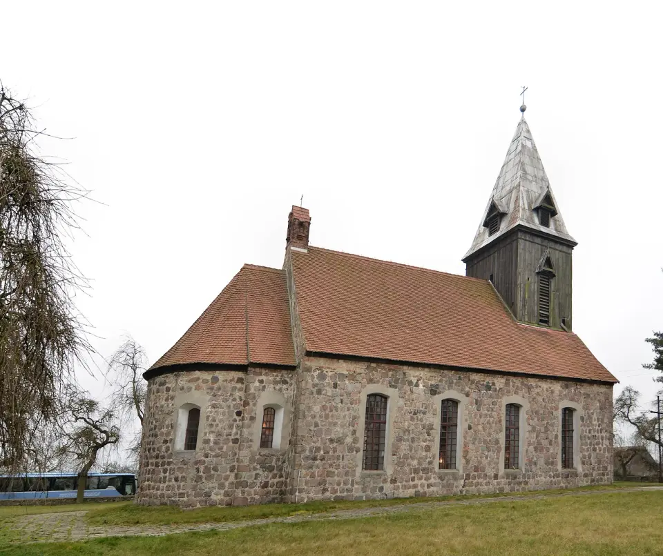 Kościół Matki Boskiej Częstochowskiej w Czachowie