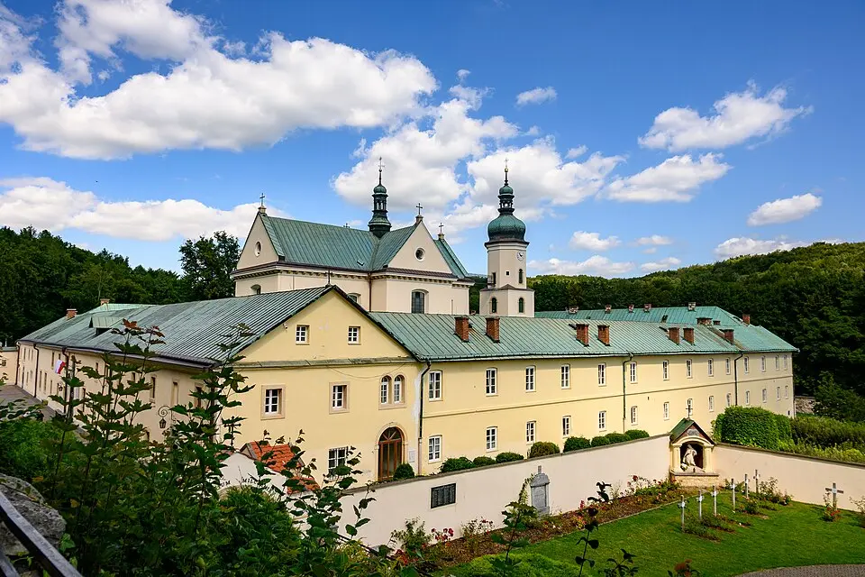 Klasztor w Czernej