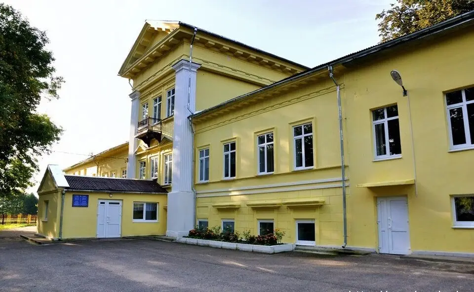 Вялікі Двор