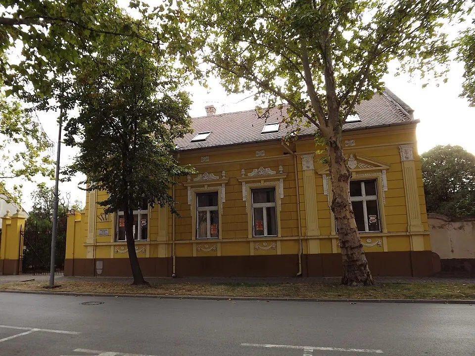 Зграда Народне библиотеке у Новом Бечеју