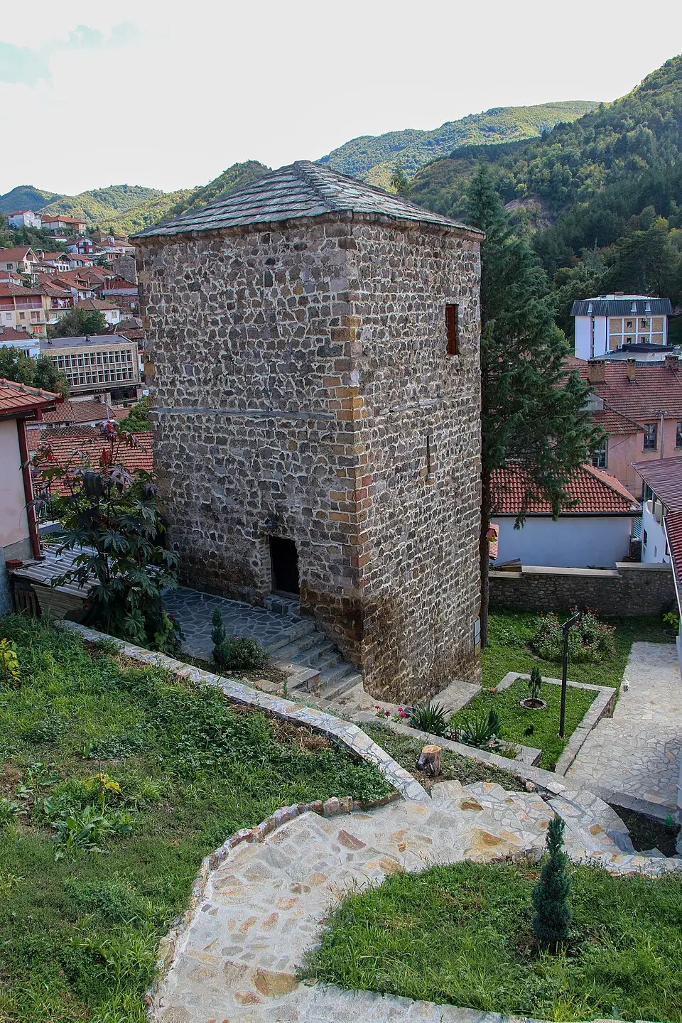 Златкова кула