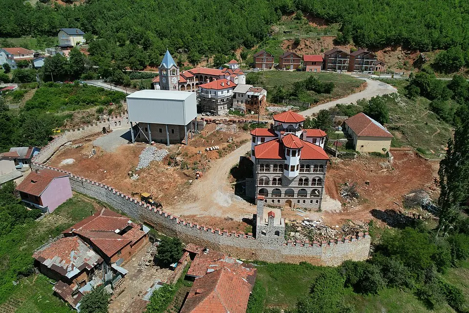 monastère Saint-Georges-le-Victorieux de Raytchitsa