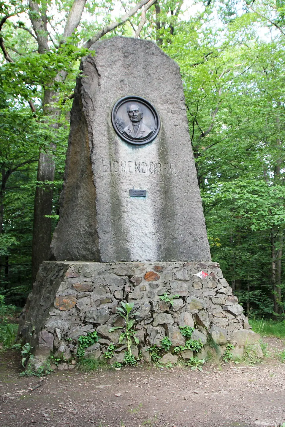 Obrázok: Ralf Lotys (Sicherlich) · CC BY 4.0 Pomnik Josepha von Eichendorffa w Dębowcu