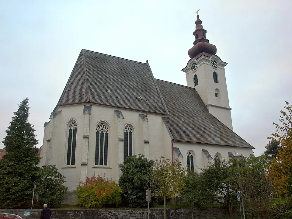Slika: Grubernst · CC0 Kath. Pfarrkirche hl. Pantaleon