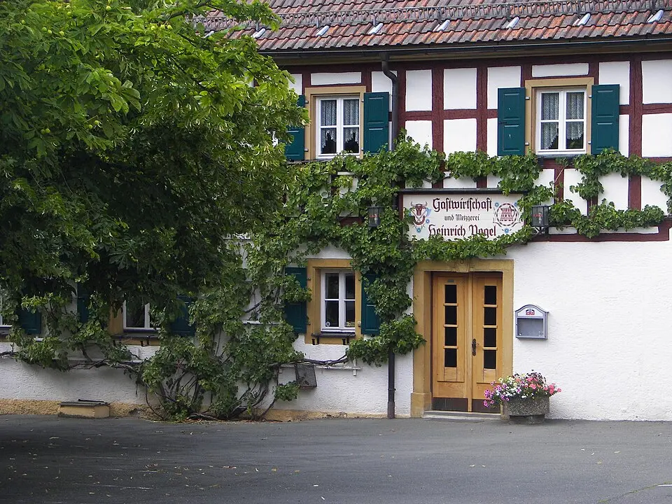Ehemaliges Burggut, später Gasthof