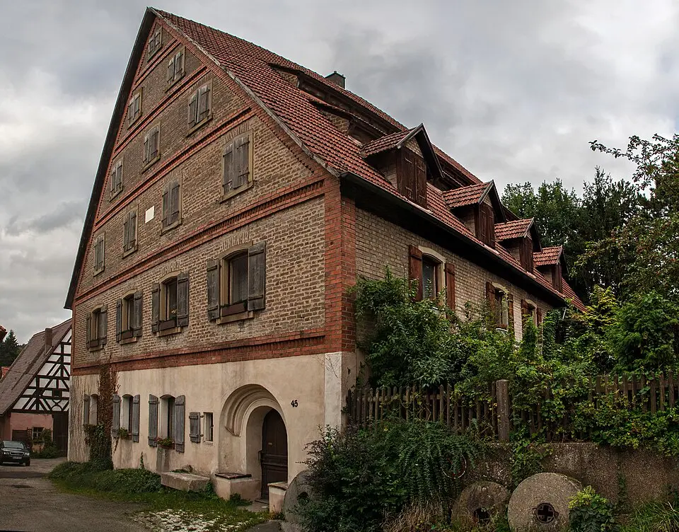 Image: Derzno · CC BY-SA 3.0 Ehemalige Mühle in Engelthal