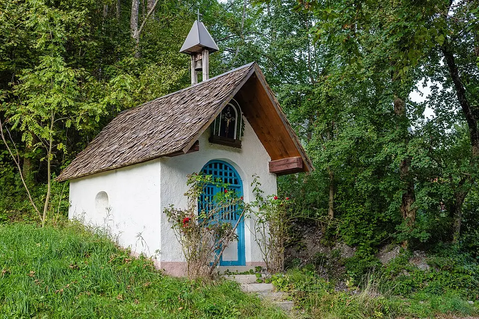 Kapelle hl. Maria in Sonnenhalb