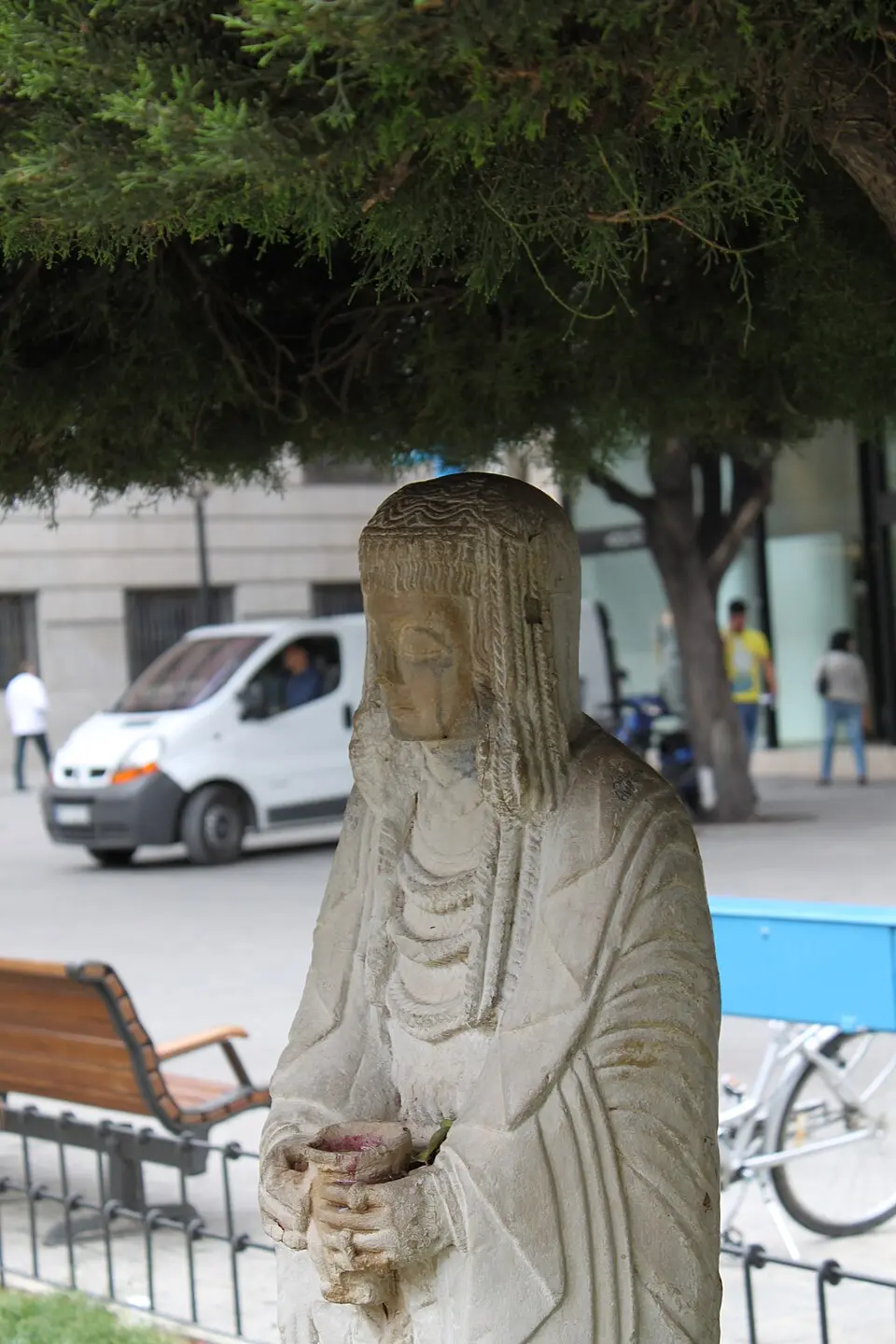 Gran Dama Oferente