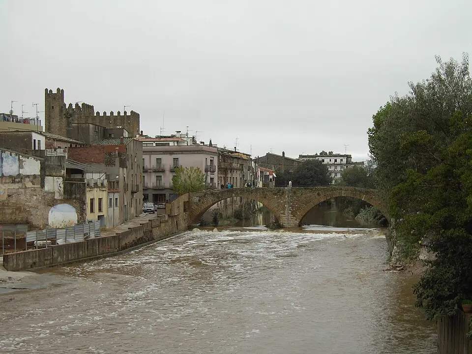 Daró