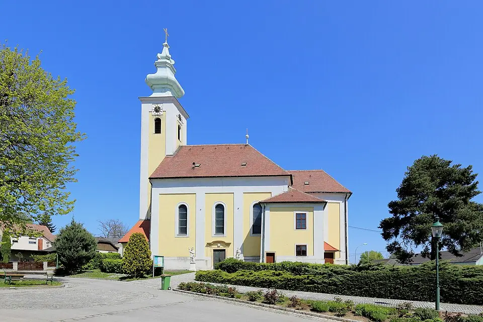 Image: C.Stadler/Bwag · CC BY-SA 4.0 Saint James the Greater Church (Dürnkrut)