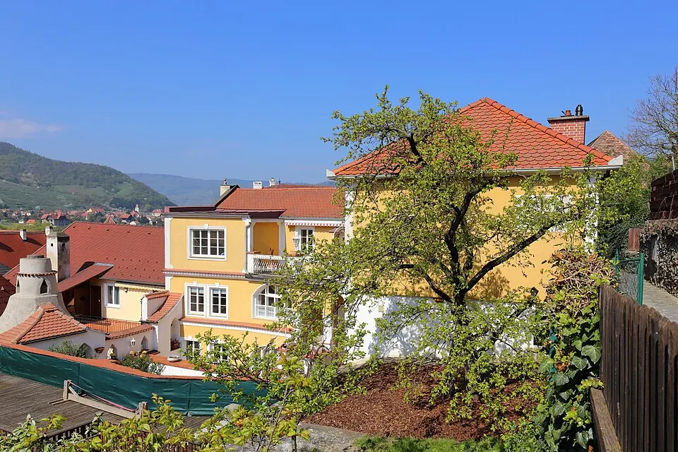 Wohnhaus mit Rauchkuchl