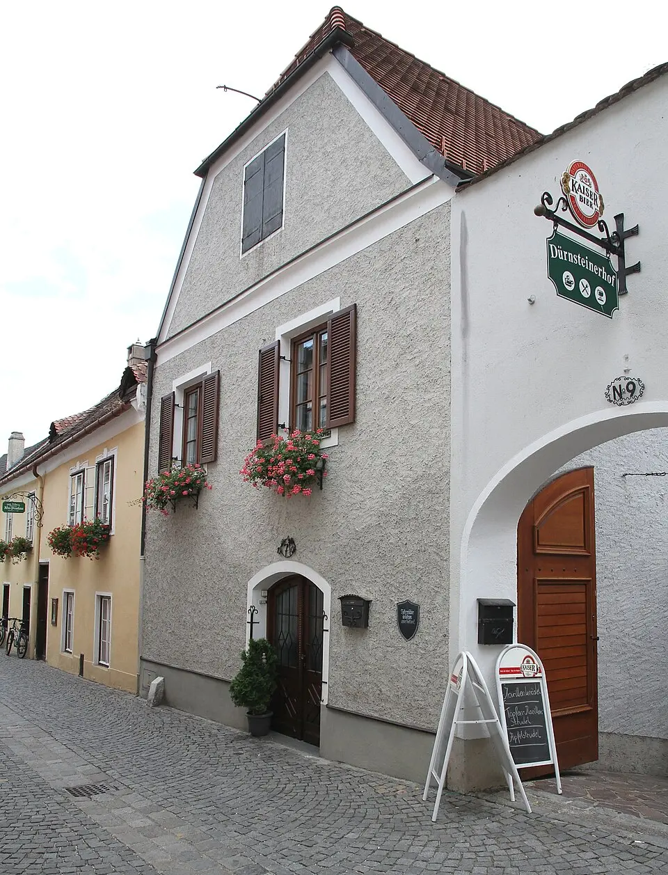 Obrázok: C.Stadler/Bwag · CC BY-SA 3.0 Winzerhaus mit Presshaus