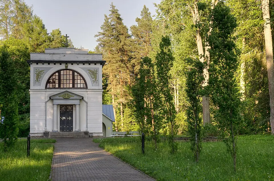 Barclay de Tolly mausoleum