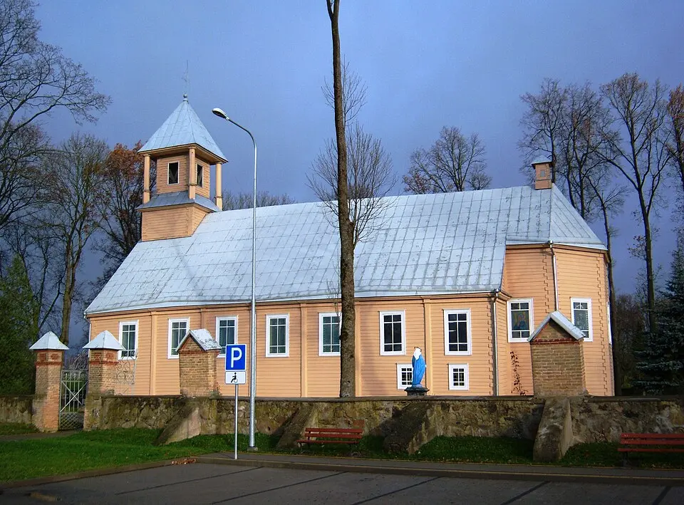 Deltuvos Švč. Trejybės bažnyčia