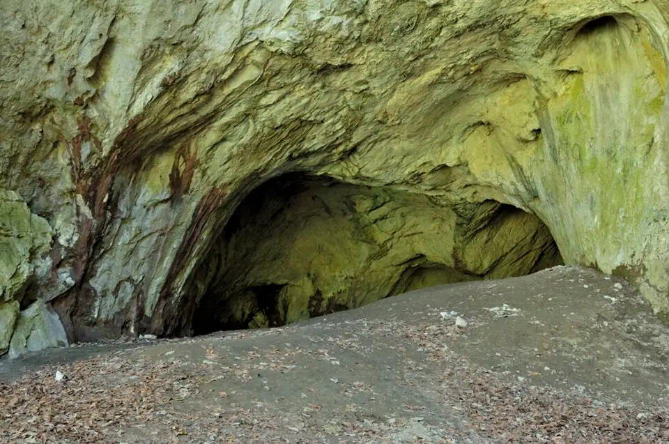 Deravá skala