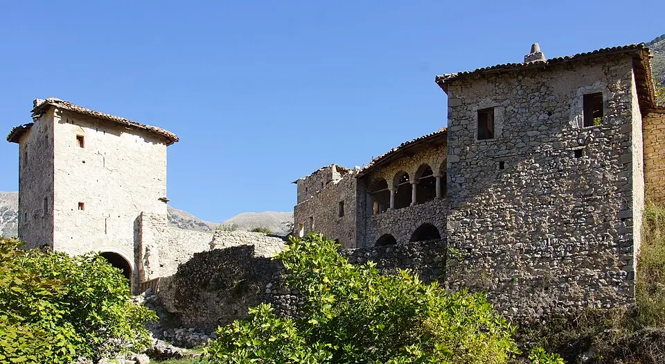 Kulla e Dervish Aliut