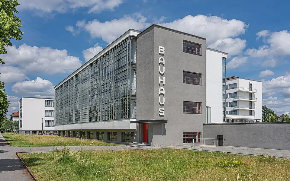 Budova Bauhausu v Dessau