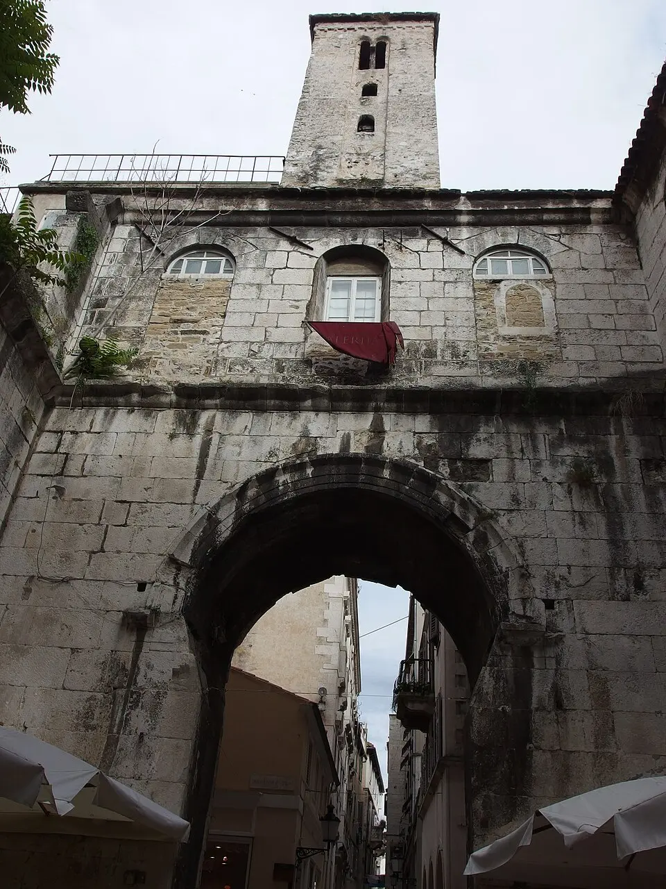 porta ferrea