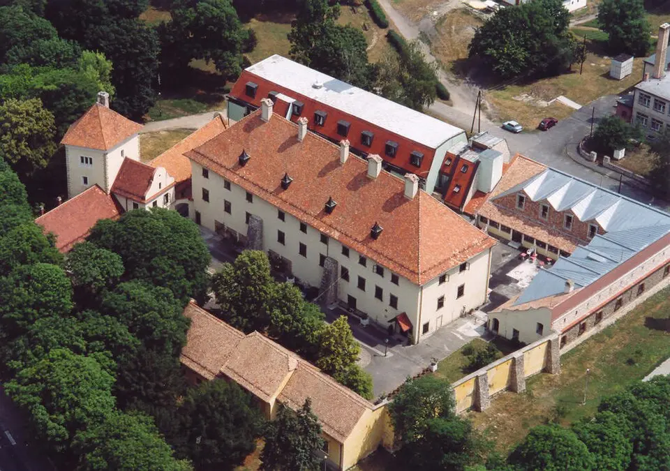 Esterházy-kastély (Devecser)