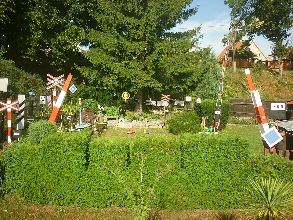 Slika: Fojsinek · CC BY-SA 3.0 Expozice místní dráhy Kostelec – Slavonice