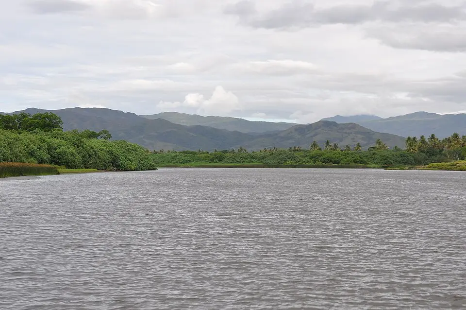 Diahot River