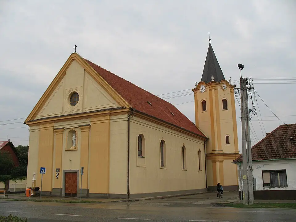Kostol Nanebovzatia Panny Márie (Sládkovičovo)