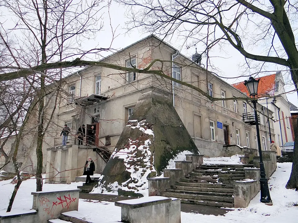 Klasztor, ob. dom mieszkalny
