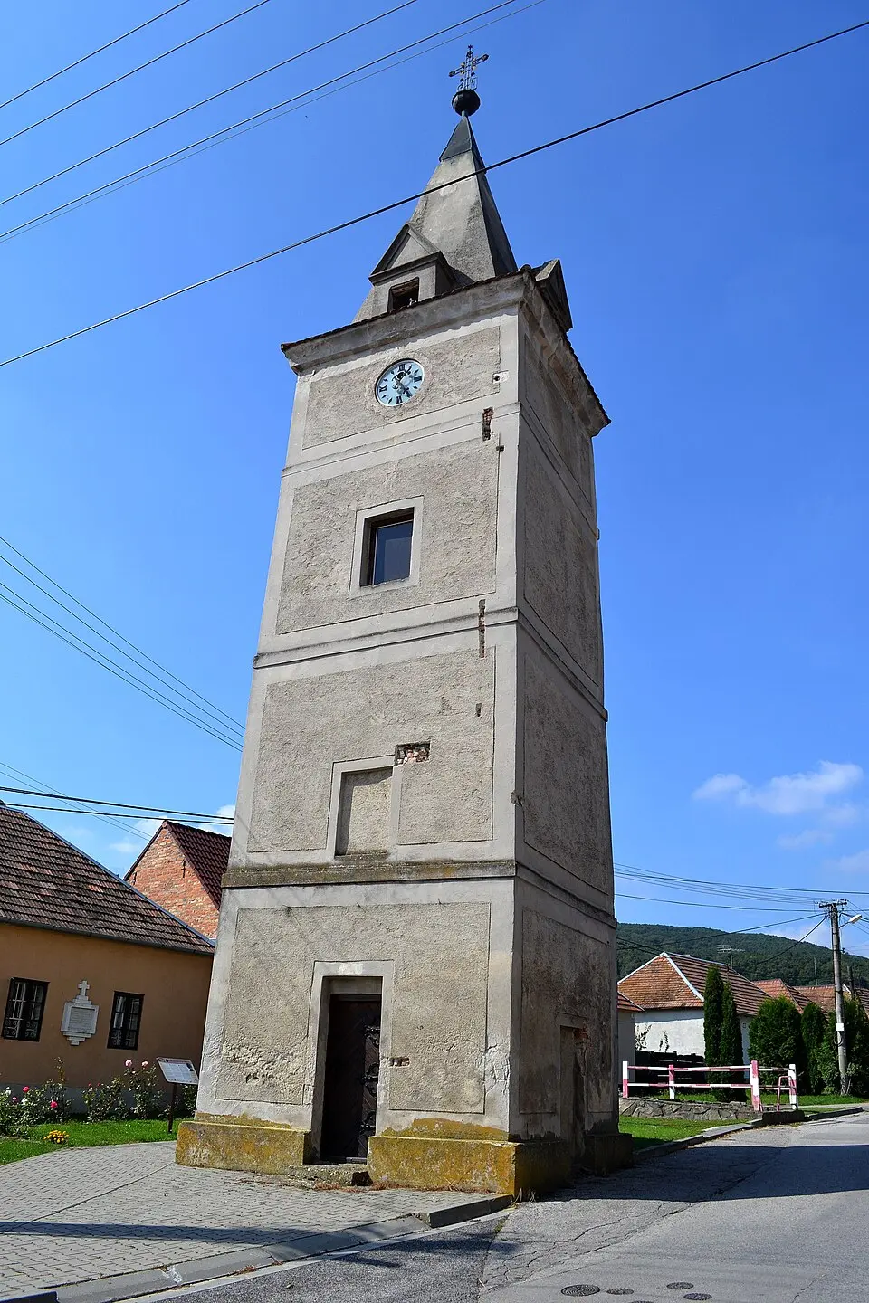 Bild: Lure · CC BY-SA 4.0 Mestská veža