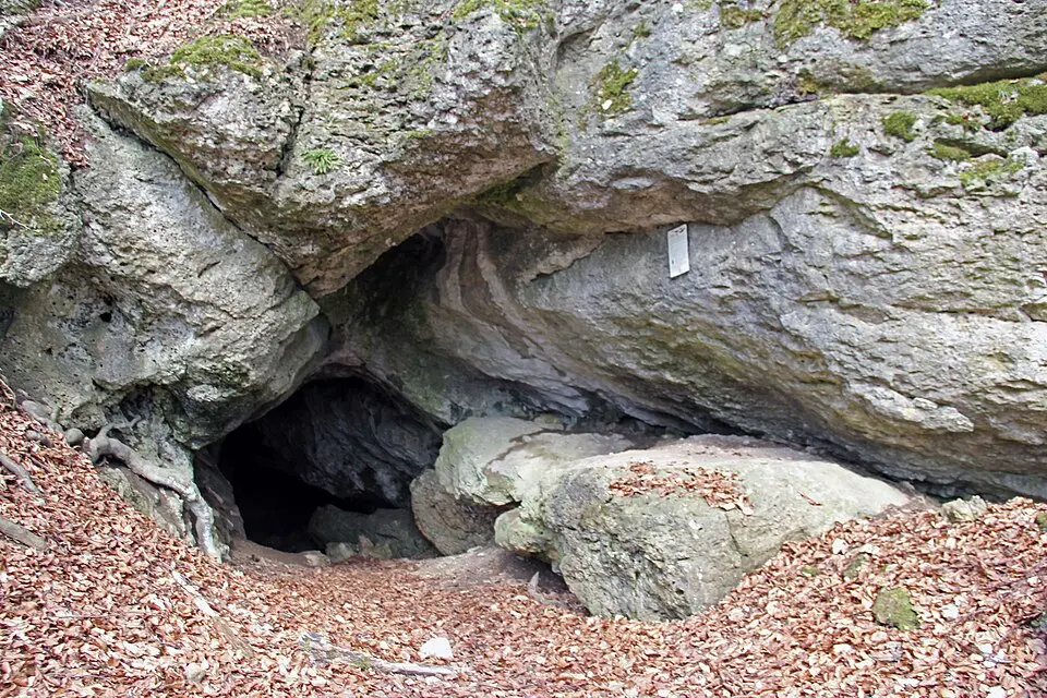 Obrázok: Derzno · CC BY 3.0 Doktorshöhle