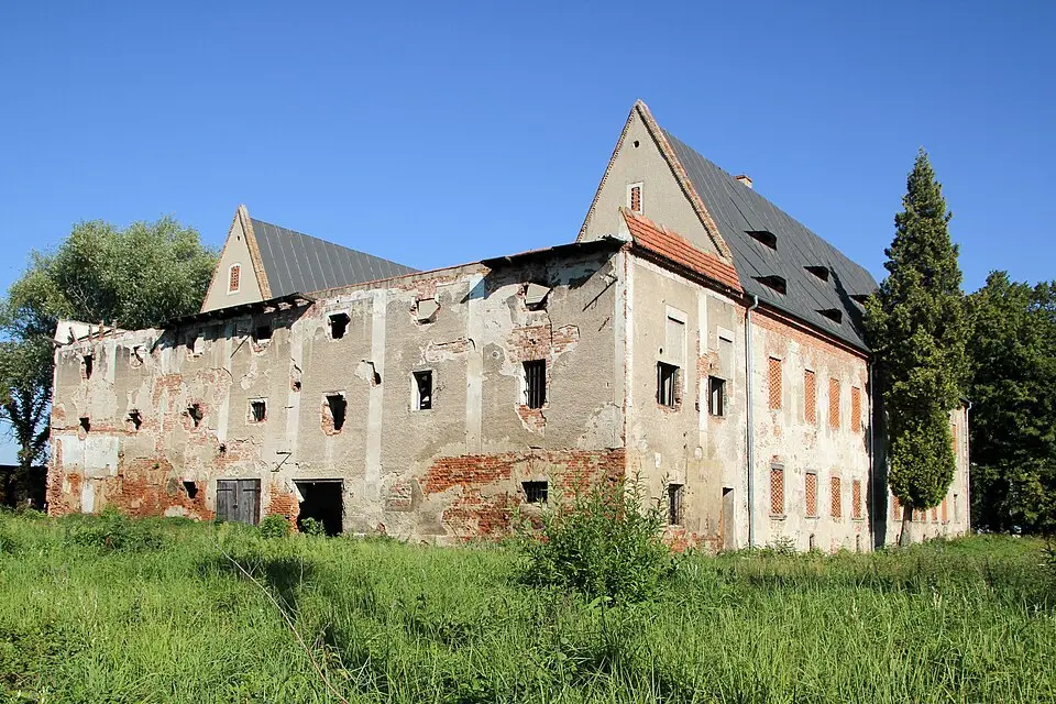 Zamek w Siestrzechowicach