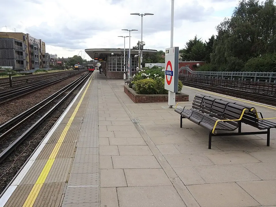 Dollis Hill