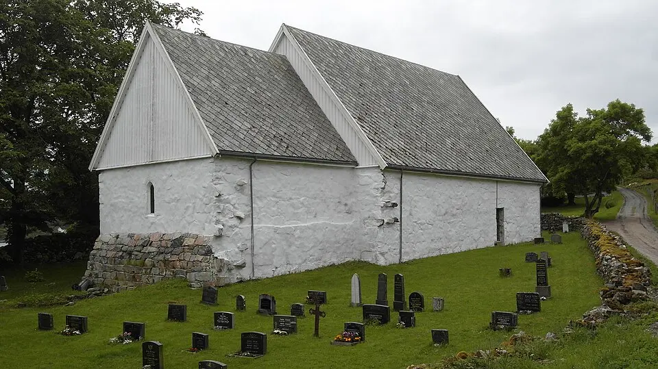 Dolm kirke